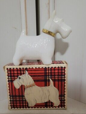 Vintage Avon Queen Of Scots Cotillion Cologne Bottle In Box